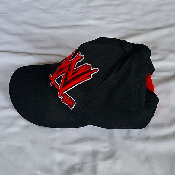 2014 WWE Hat - Picture 2 of 7